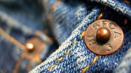 آیا میدانید ؟..اهمیت پرچهای فلزی روی شلوار جین 