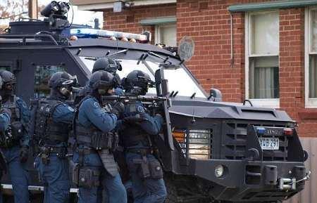 در یک عملیات ضد تروریستی ، پلیس استرالیا جوان 18 ساله ای را بازداشت کرد