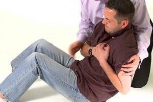 می خواهید دچار حمله قلبی و سکته مغزی نشوید؟ پس به تحصیلاتتان ادامه دهید!