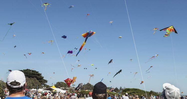 شهروندان ملبورن، "بادبادکهای" خود را برای حضور در فستیوال 2017 آماده کنند