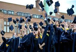  سومین در آمد استرالیا "صادرات آموزش و پرورش  "