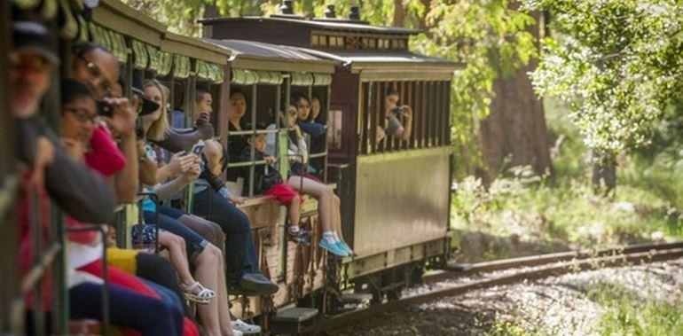 گردشگری استرالیا/ملبورن...ایالت ویکتوریا / قطار پافینگ بیلی ( Puffing Billy Railway )