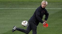 "ون مارویک" سر مربی سابق هلند ، سرمربی جدید فوتبال استرالیا شد