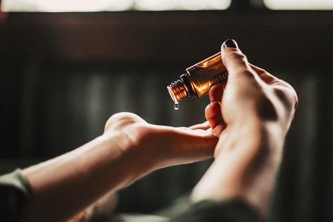  کارشناسان استرالیا...احتمال جایگزینی روغن درخت چای به جای آنتی بیوتیک‌ها 