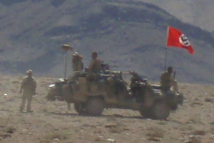 استفاده سربازان استرالیا از نماد نازیها در افغانستان 