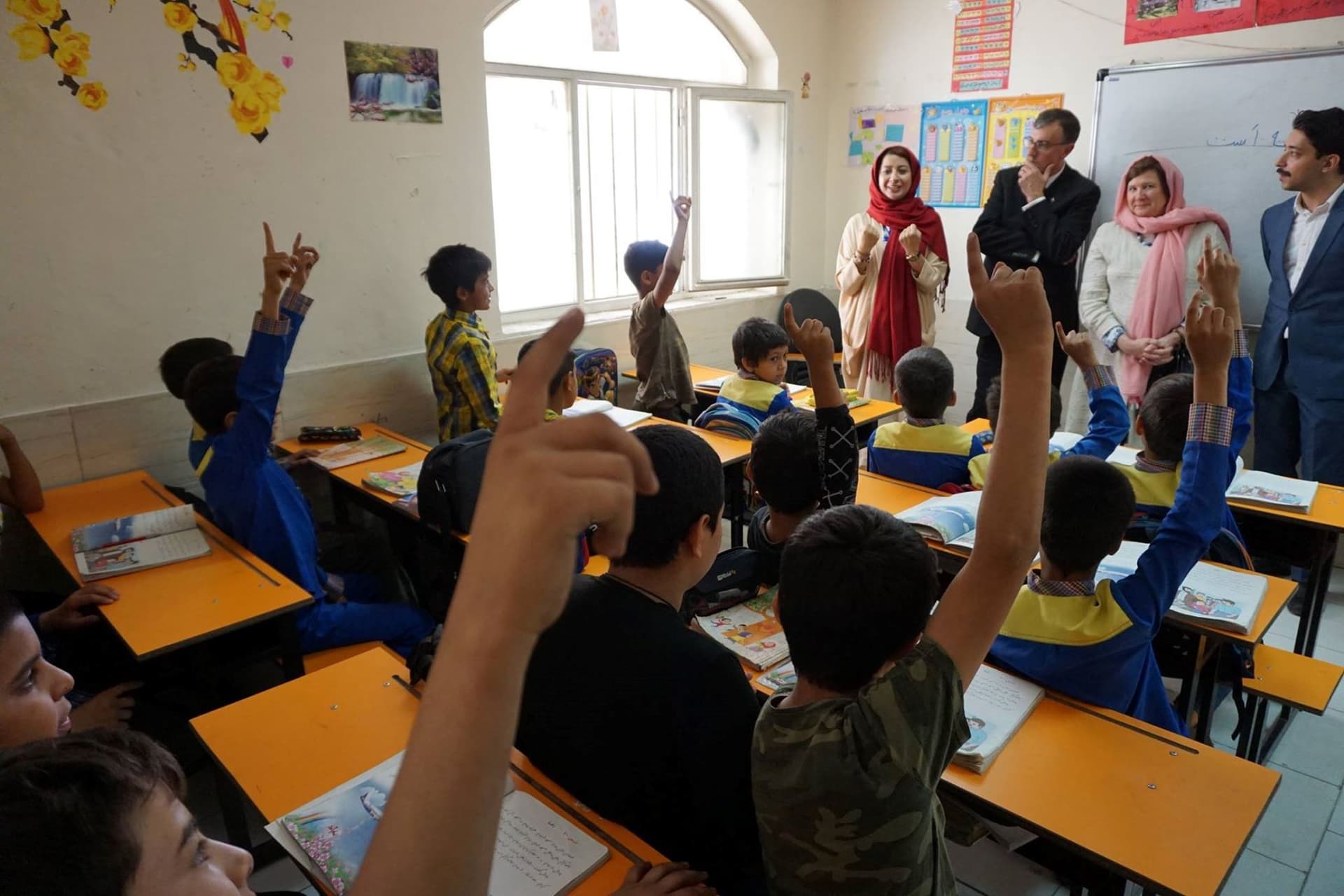 بازدید سفیر استرالیا از یکی از مدارس "کنشگران توسعۀ پارس" در ایران