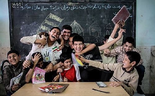  داستان کوتاه و آموزنده/ بچه که بودم...نوشته حسین حائریان ...با صدای محمد موسائی