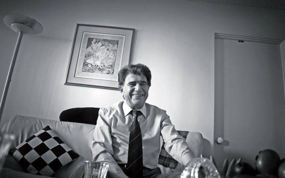 استاد محمد رضا شجریان به عرش اعلی پرواز کرد