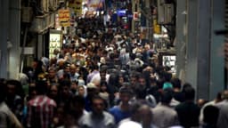 سال 99 و کاهش شدید اعتماد عمومی به سیاست‌گذاران ایرانی