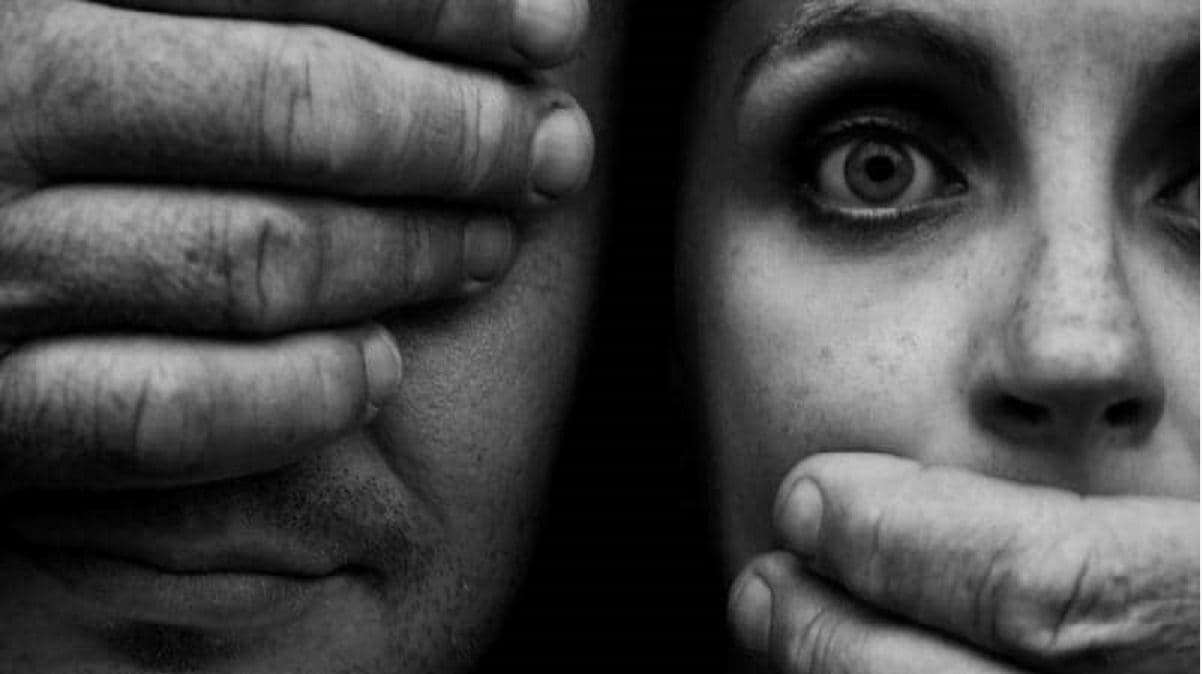 زن فرانسوی متهم به عدم تمکین جنسی به دادگاه اروپا شکایت کرد 
