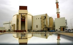 توقف فعالیت نیروگاه اتمی ایران به دلیل تحریم‌های آمریکا