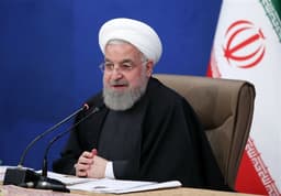 رئیس جمهور ایران: هیچ مسئولی در ایران واکسن نزده است