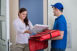 پخش تریاک در اتریش با جعبه‌های پیتزا
