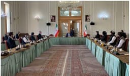 میزبانی ایران از طالبان و دولت افغانستان با استقبال آمریکا همراه شد