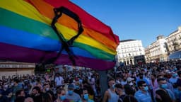 خشم و تظاهرات اسپانیایی‌ها با قتل یک پرستار مرد همجنسگرا