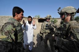 آمریکا پذیرش پناهندگان از افغانستان را افزایش می‌دهد