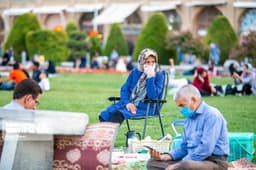 ایرانی‌ها وقت خود را چگونه سپری می‌کنند؟