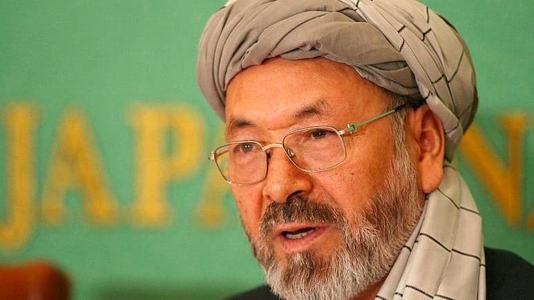 اگر طالبان استبداد را ادامه دهند هزاره‌ها مبارزه مسلحانه را آغاز می‌کنند 