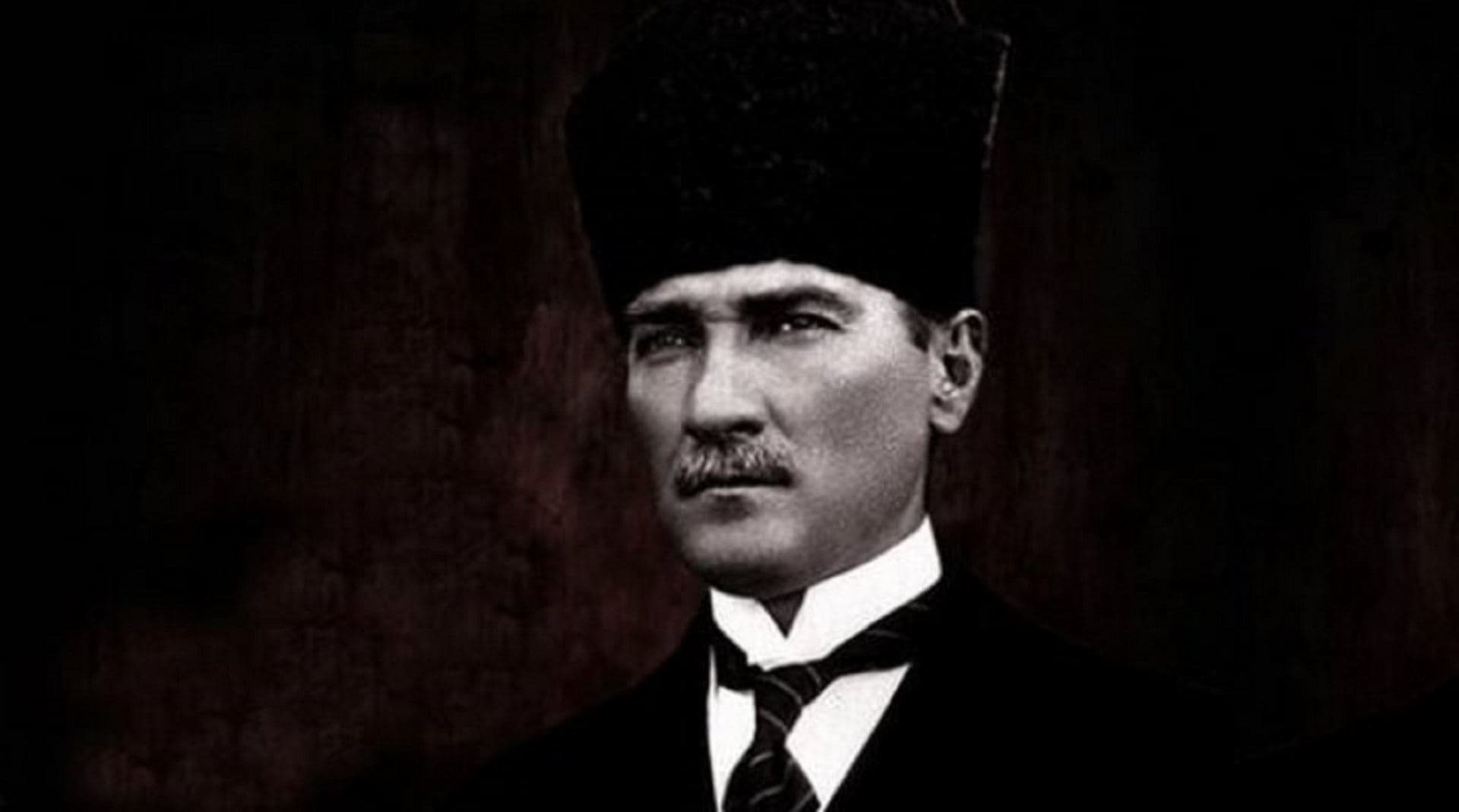 هشتاد و سومین سالگرد درگذشت آتاترک
