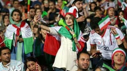 حضور زنان، شرط بازگشت تماشاگران به بازی‌های ملی
