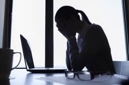 قوانین جدید با هدف پایان دادن به تهدید از طریق شبکه اینترنت در استرالیا