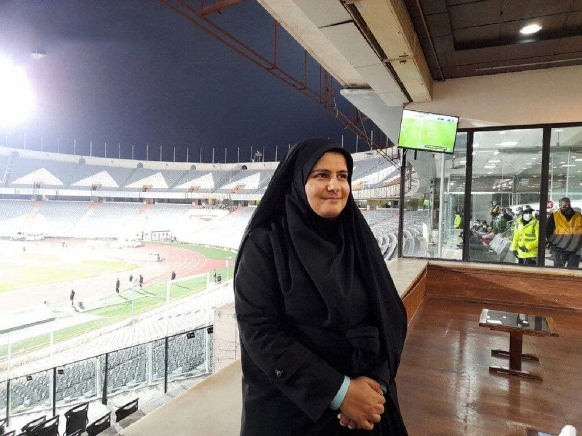 نماینده‌ زن مجلس ایران: زنان باید به ورزشگاه‌ بروند