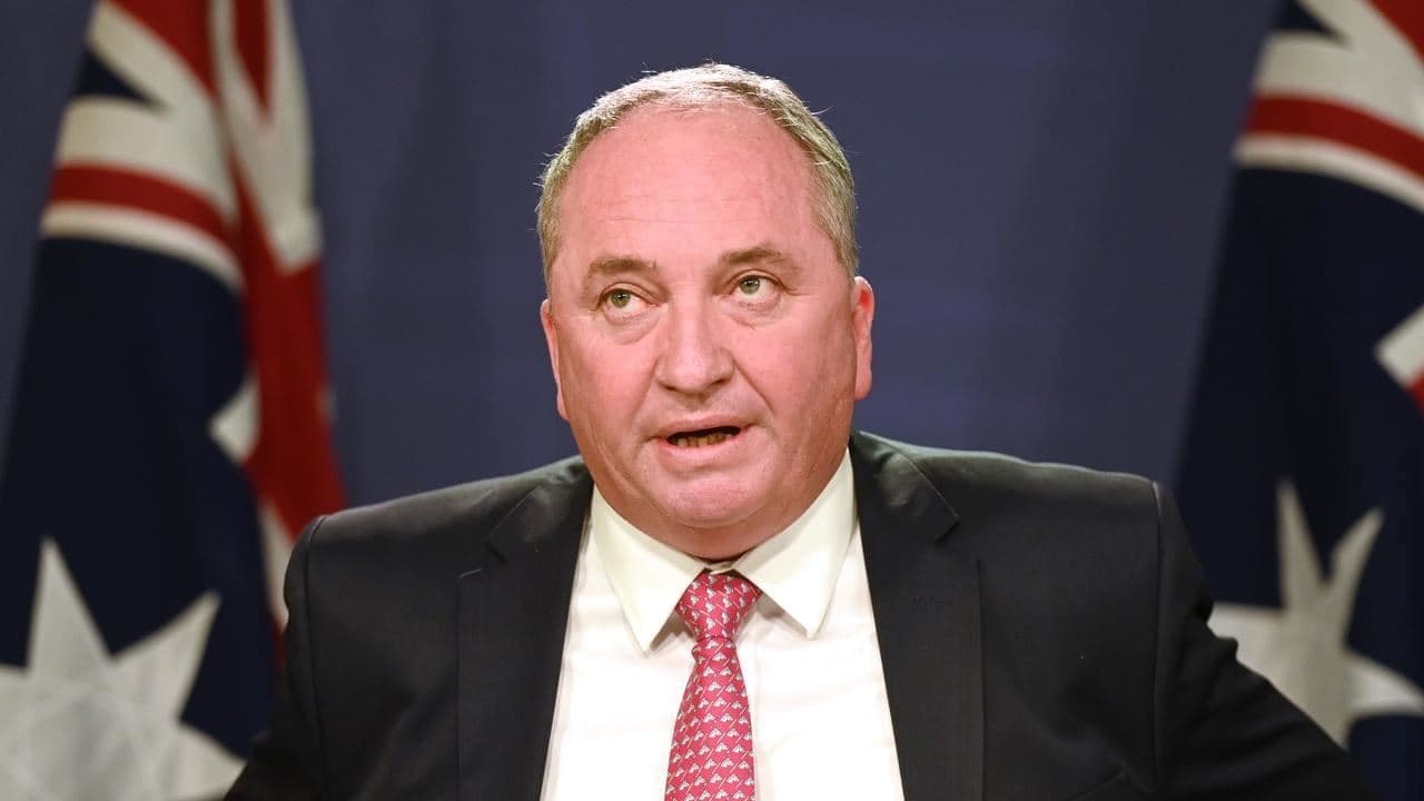 درخواست استعفای بارنابی جویس معاون نخست‌وزیر استرالیا