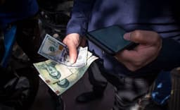 قانون جدید در ایران؛ نگهداری ارز در خانه قاچاق محسوب می‌شود
