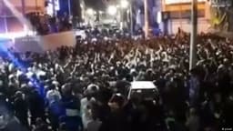 اعتراضات مردمی در آبادان در پی حادثه متروپل و بی‌توجهی مسئولان