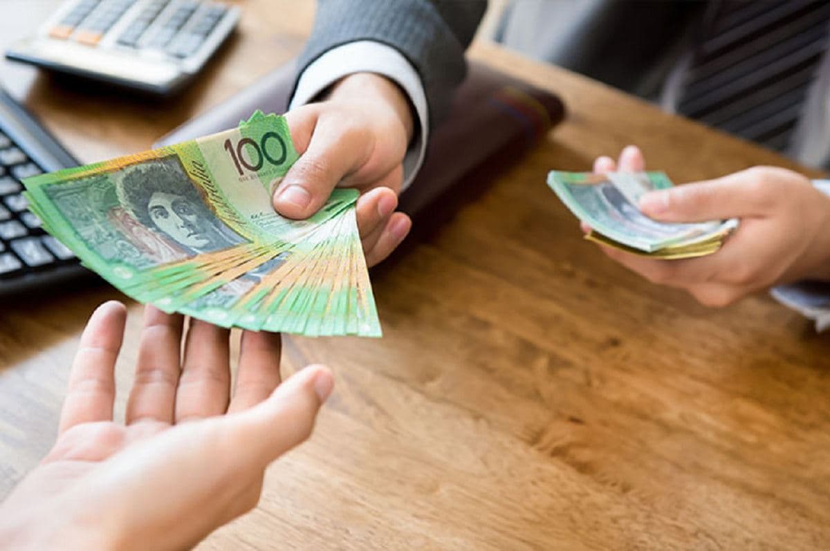 درخواست دولت استرالیا برای افزایش حداقل دستمزد