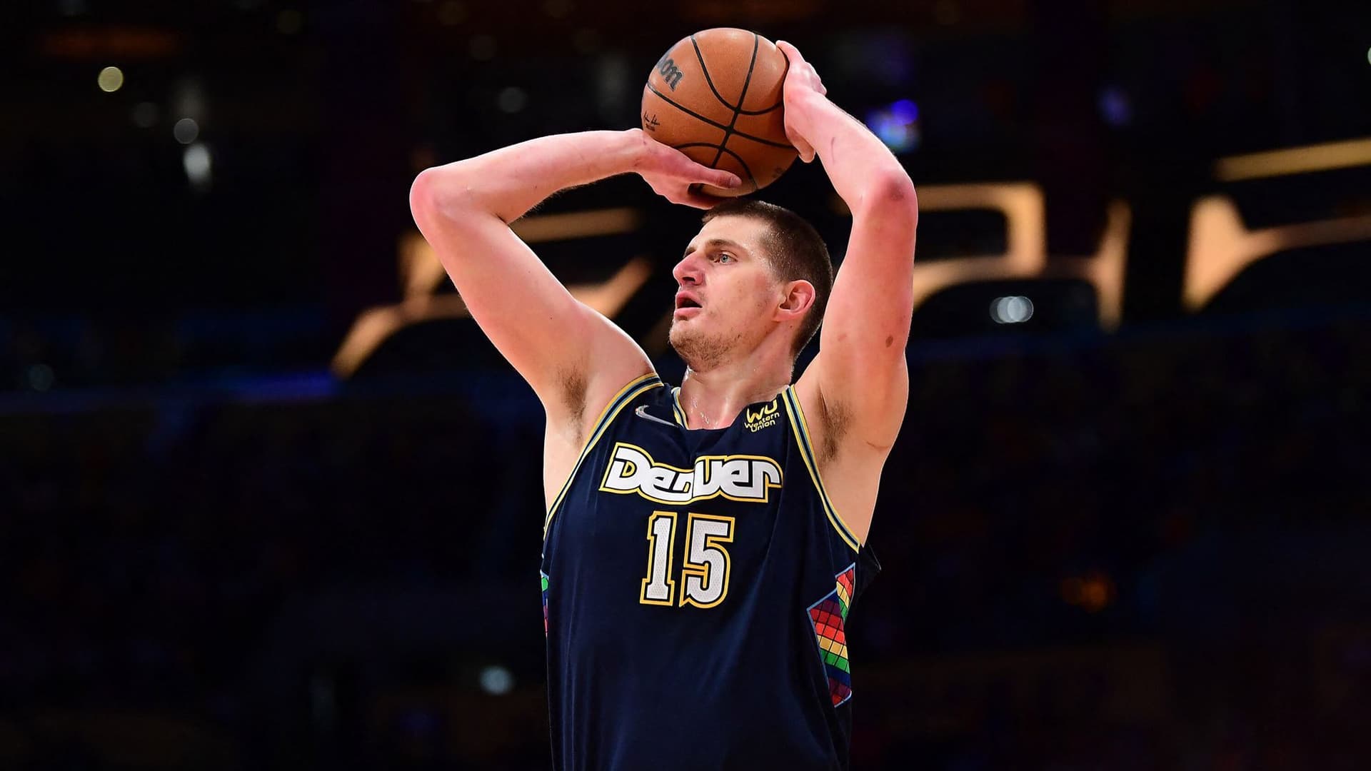 فوق ستاره صربستانی بسکتبال رکورد عقد قرارداد در NBA را شکست