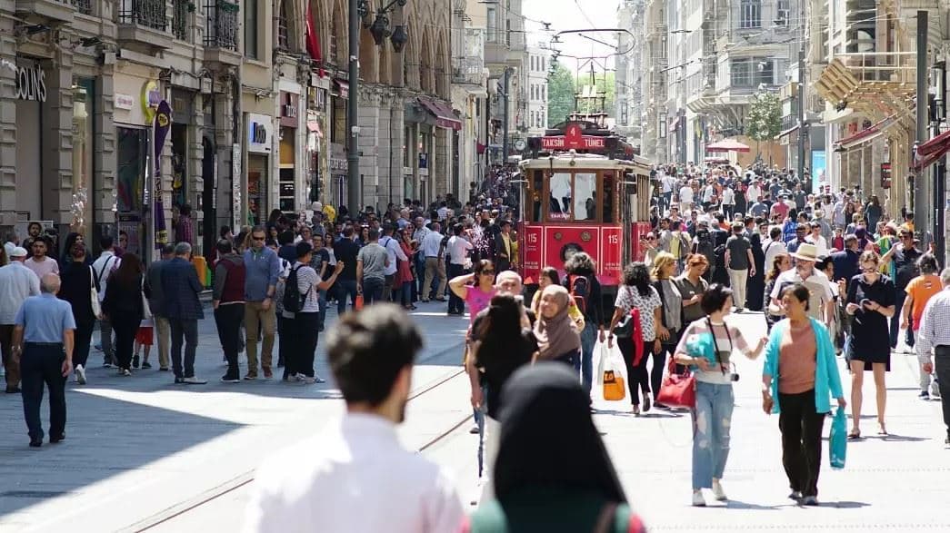 شهروندان روسیه و ایران در صدر گردشگران خارجی استانبول ترکیه
