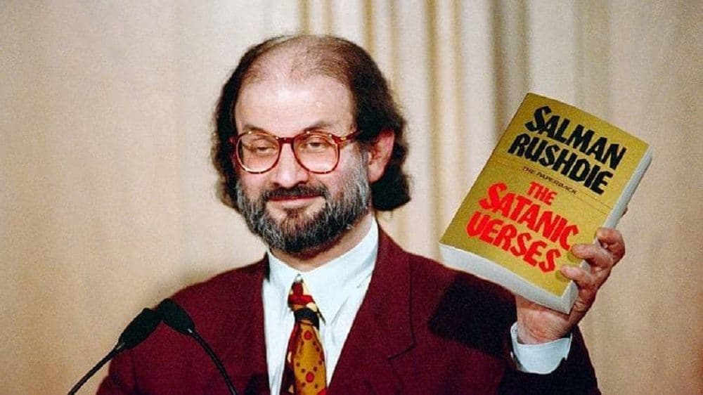 رمان سلمان رشدی بار دیگر در صدر پرفروش‌ترین کتاب‌ها