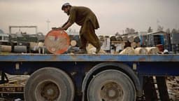 رقابت روسیه با ایران بر سر فروش نقت به طالبان