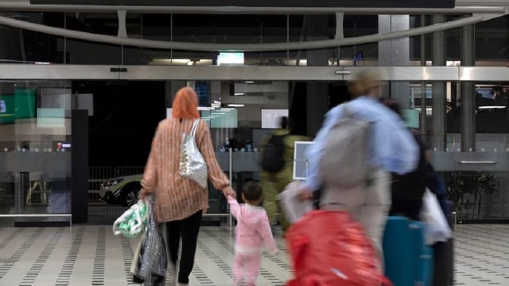 انتقال شش پناهنده از بازداشتگاه فراساحلی استرالیا به نیوزیلند