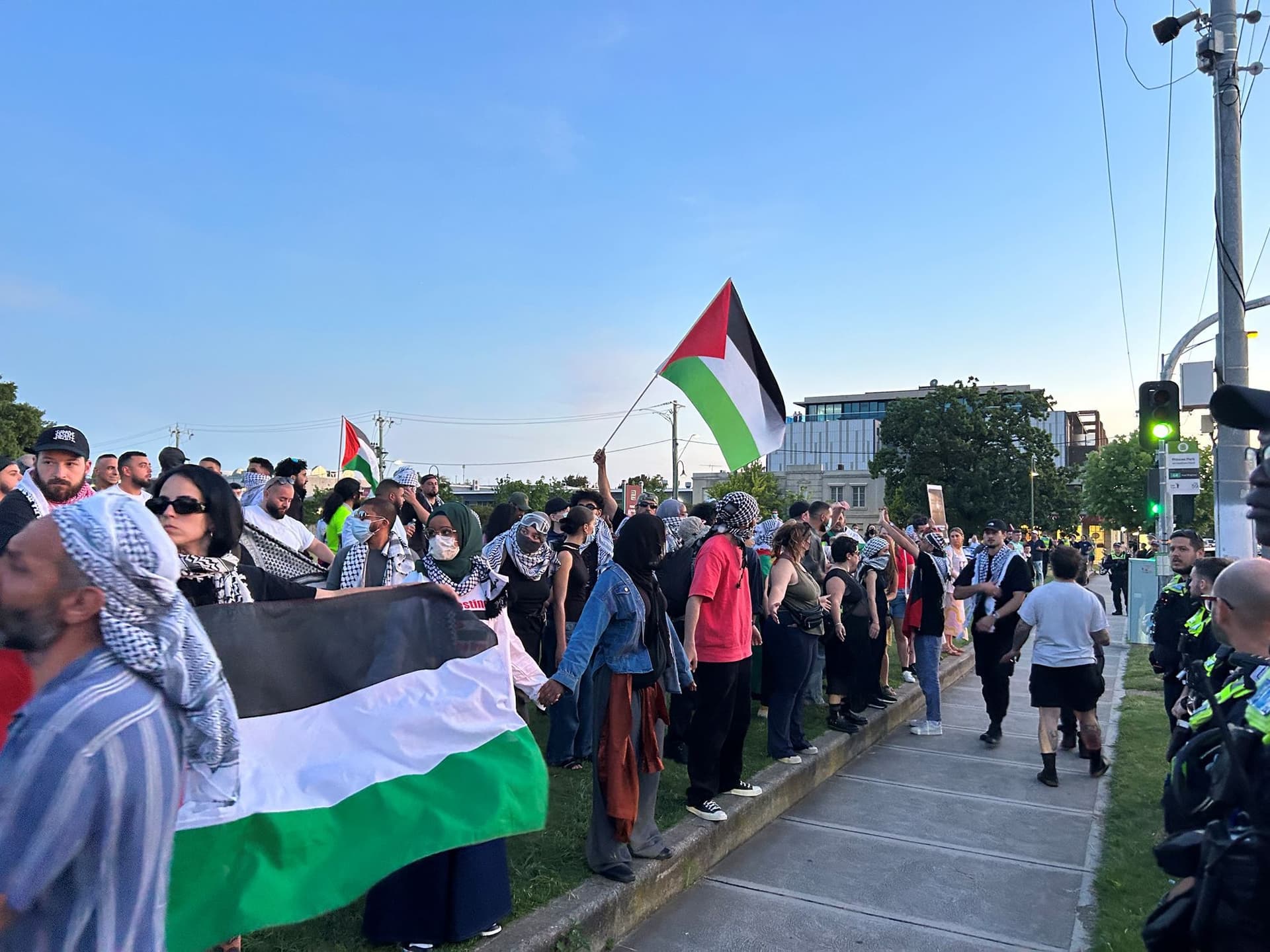 درگیری طرفداران فلسطین و حامیان اسرائیل در جنوب ملبورن