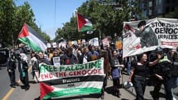 راهپیمایی دانش آموزان در ملبورن به نشانه حمایت از فلسطین