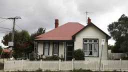 نیمی از دارندگان وام مسکن در استرالیا با چالش پرداخت اقساط مواجه هستند 