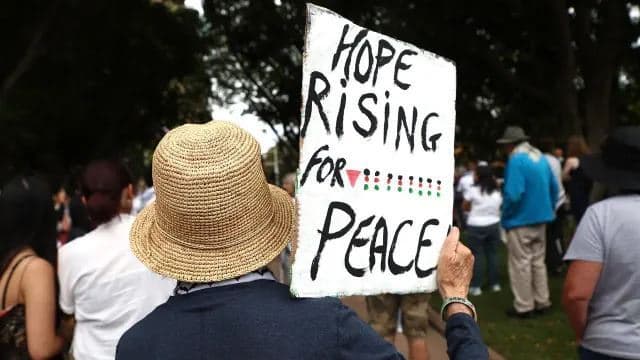 راهپیمایی حامیان فلسطین در سیدنی و ملبورن به نشانه حمایت از آتش بس در غزه