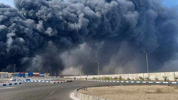 ابهام در حادثه عظیم انفجار در بندرعباس