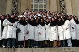  افزایش ۳۰۰ درصدی مهاجرت پرستاران ایرانی به استرالیا و کانادا