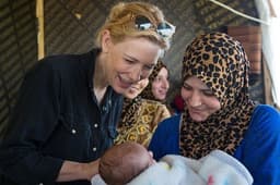 بازیگراسترالیایی " کیت بلانشت "سفیر حسن نیت پناهندگان سازمان ملل شد.......................
