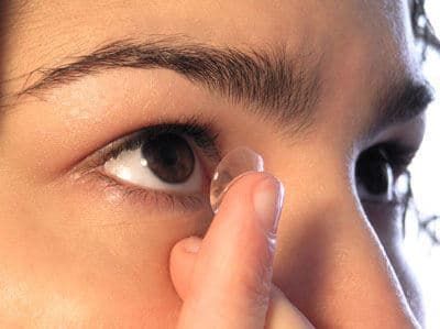 استرالیا موفق به تولید لنزهای تماسی بوسیله سلولهای بنیادی شد
