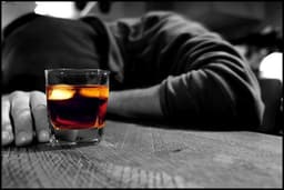 دولت استرالیا بدنبال راهکارهای برای کاهش استفاده از مصرف مشروبات الکلی ................