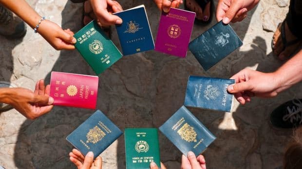 معتبرترین گذرنامه ها: با پاسپورت استرالیا میتوان به 169 کشور ، ایران 37 کشور ، افغانستان 25 کشور سفر کرد