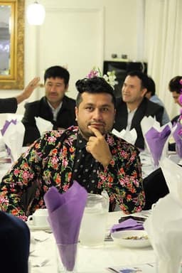 گردهمایی فرهنگیان، ،شعرا، نويسندگان فارسى زبان ملبورن در شب شعر 