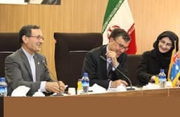تمجید سفیر استرالیا در ایران از دانشگاه فردوسی مشهد