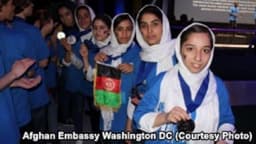 کسب مدال نقره توسط " دختران روبات ساز افغان "