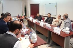 دانشجویان دانشگاه صنعتی شریف به استرالیا می آیند