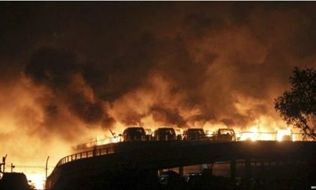 انفجار محموله صنعتی در چین ۱۷ کشته و صدها مجروح برجای گذاشت
